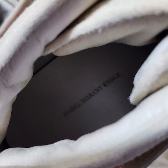 Isabel Marant Étoile Cream and Gray Sneakers - Picture 7 of 8